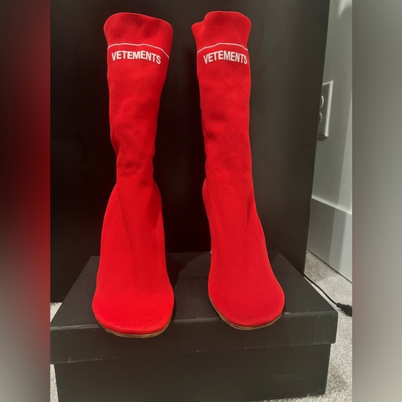 100% AUTHENTIC Vetements lighter heels SIZE 39 - Picture 3 of 6